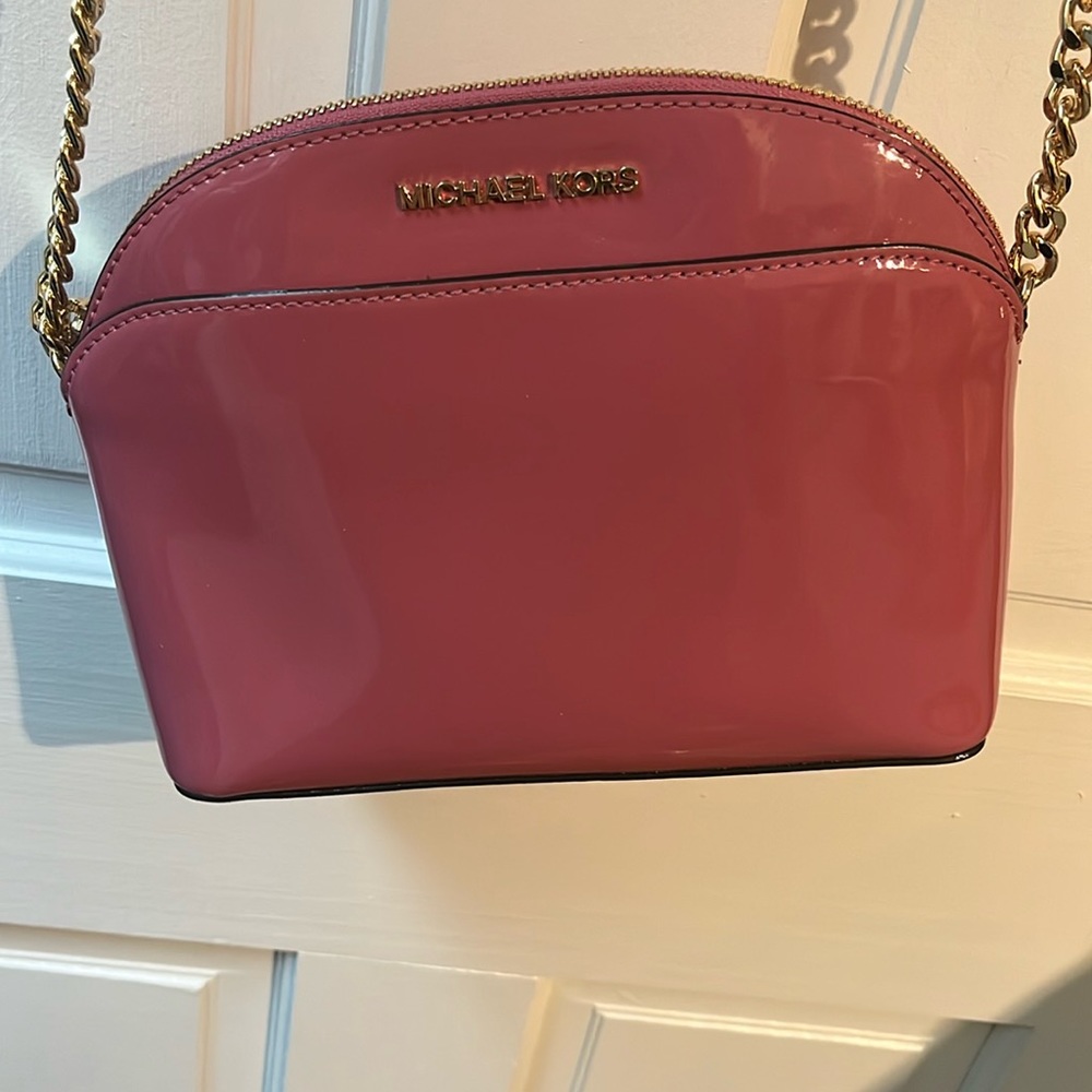 New with tags! Michael Kors pink gloss Emmy bag.